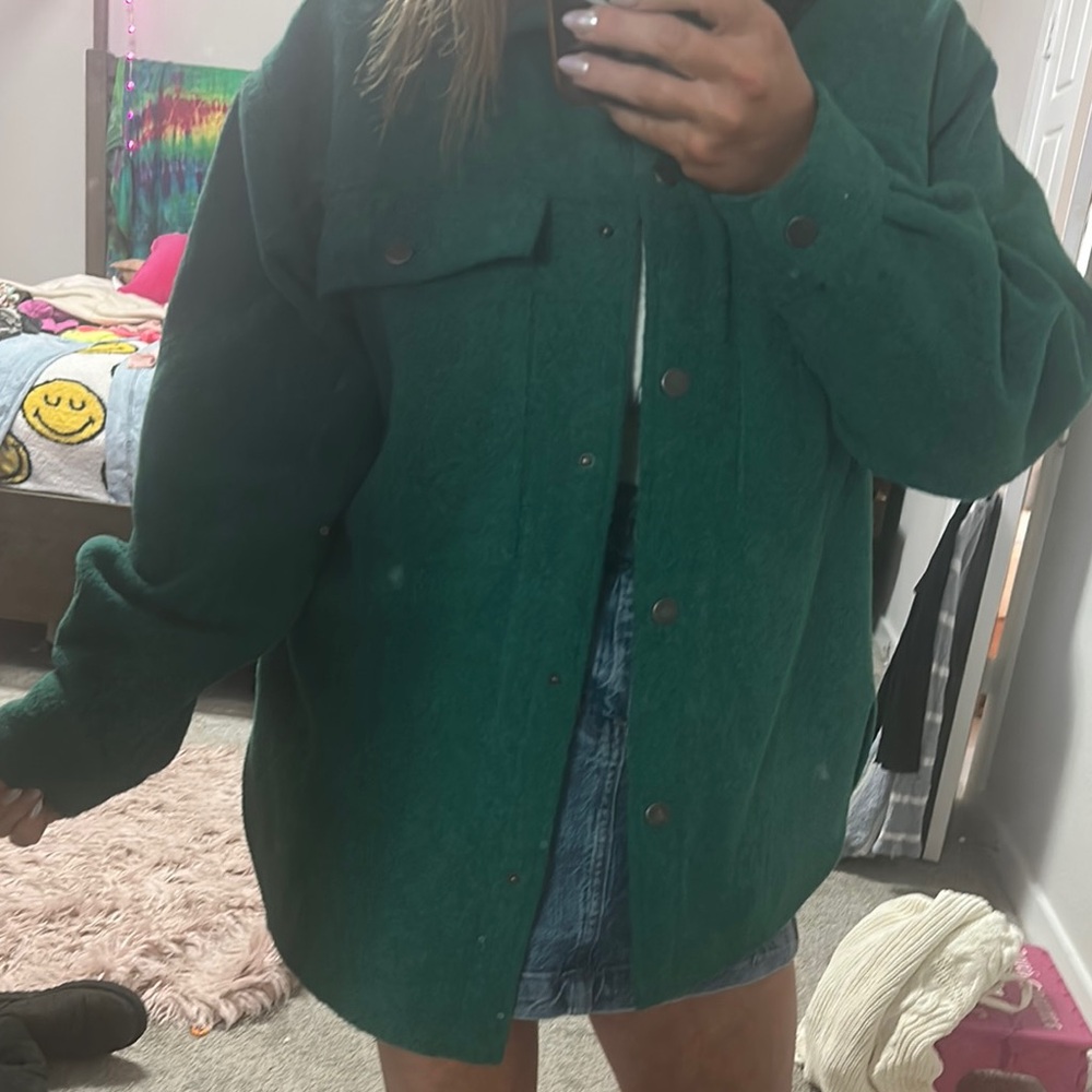 Green Button-Up Jacket - Picture 2 of 3